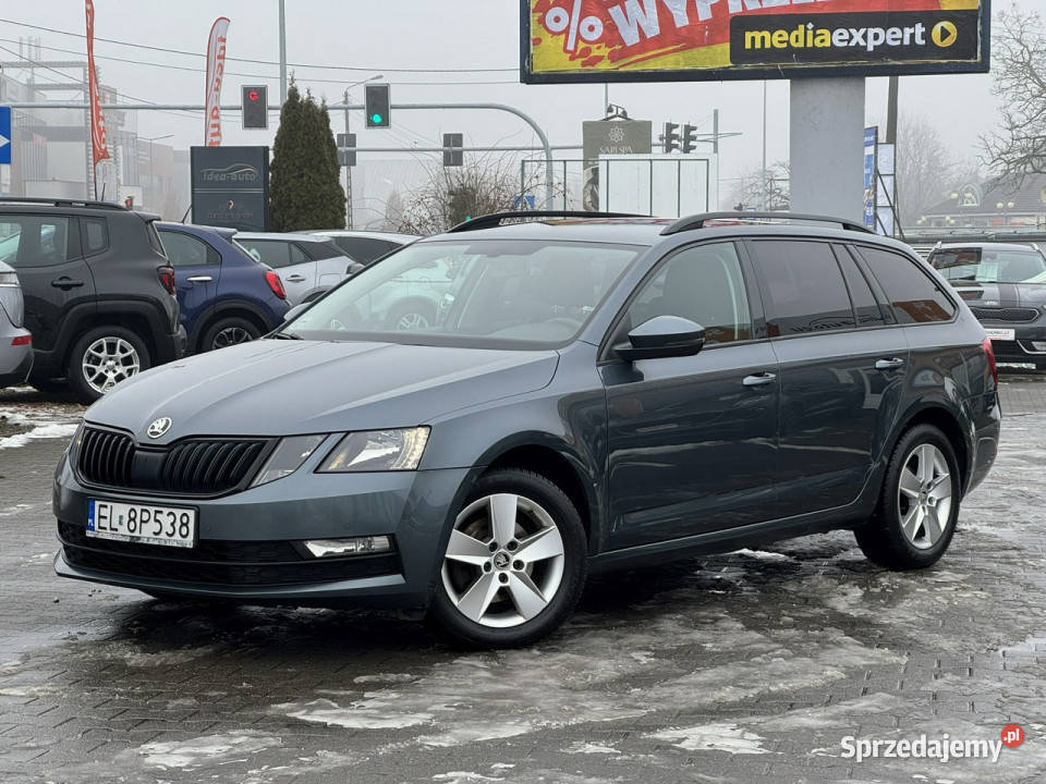koda Octavia FILMBezwypadkowyPOLSKI SALONRoczna 267950km Suchy Las