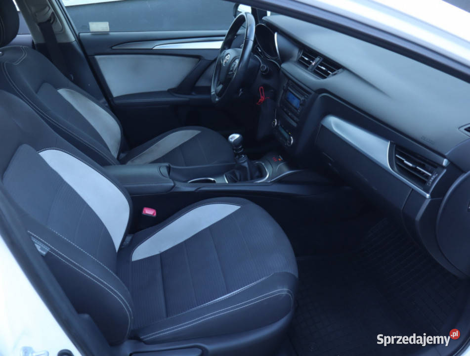 Toyota Avensis 20 D4D system Start-Stop Łódź