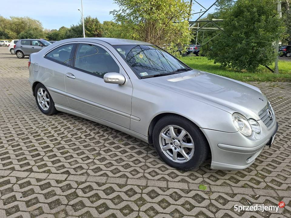 MERCEDES C SPORTCOUPE 22CDI 160 03r klima bez