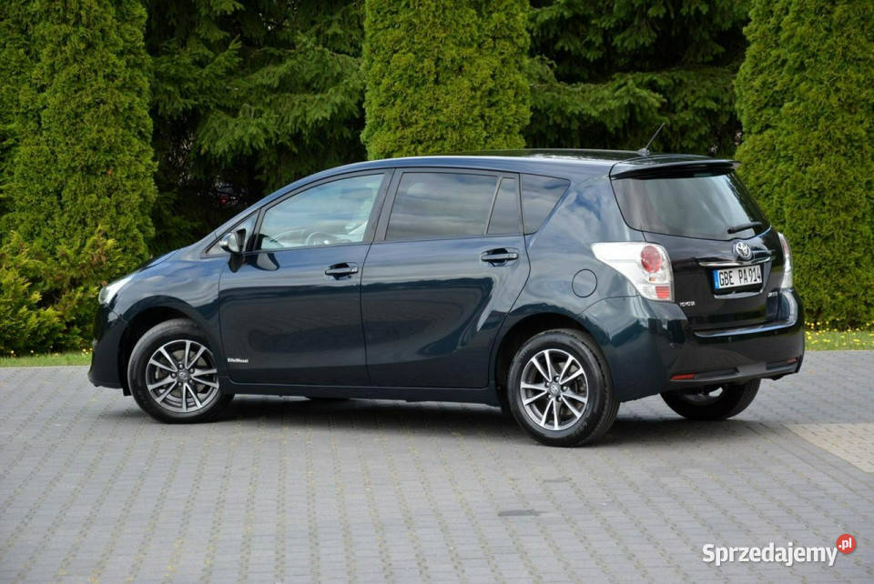 Toyota Verso 18VVTi147Przebieg 122 LIFT Panorama Ostrów Mazowiecka