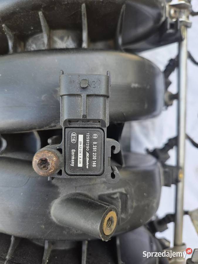 Kolektor ssący dolotowy Opel 18 16 Z18XER A18XER Ostrowy-Cukrownia