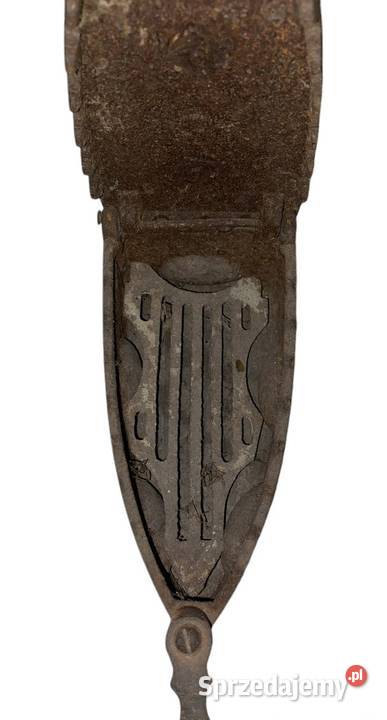 Stare żeliwne węglowe żelazko