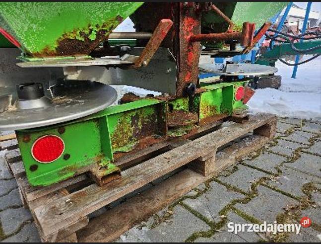 rozsiewacz do nawozów dwutalerzowy Unia brzeg nieuszkodzony małopolskie Posądza