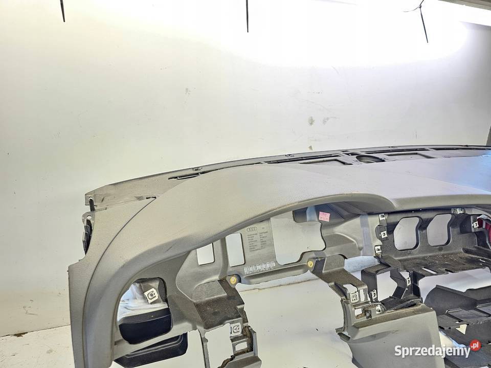 DESKA KOKPIT KONSOLA AUDI A6 C6 4F1857041R ACHAT śląskie Przystajń sprzedam