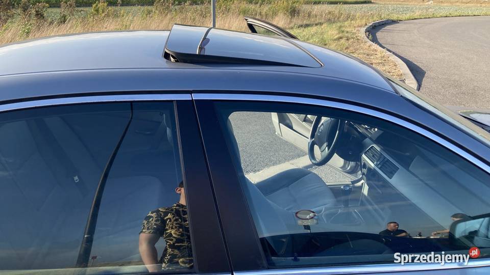 BMW Seria 5 E60 Sedan benzyna 22i 170 2003 2171cm3 Gliwice