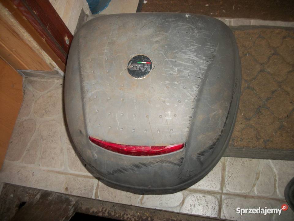 Kufer Givi z adapterem Motoryzacja