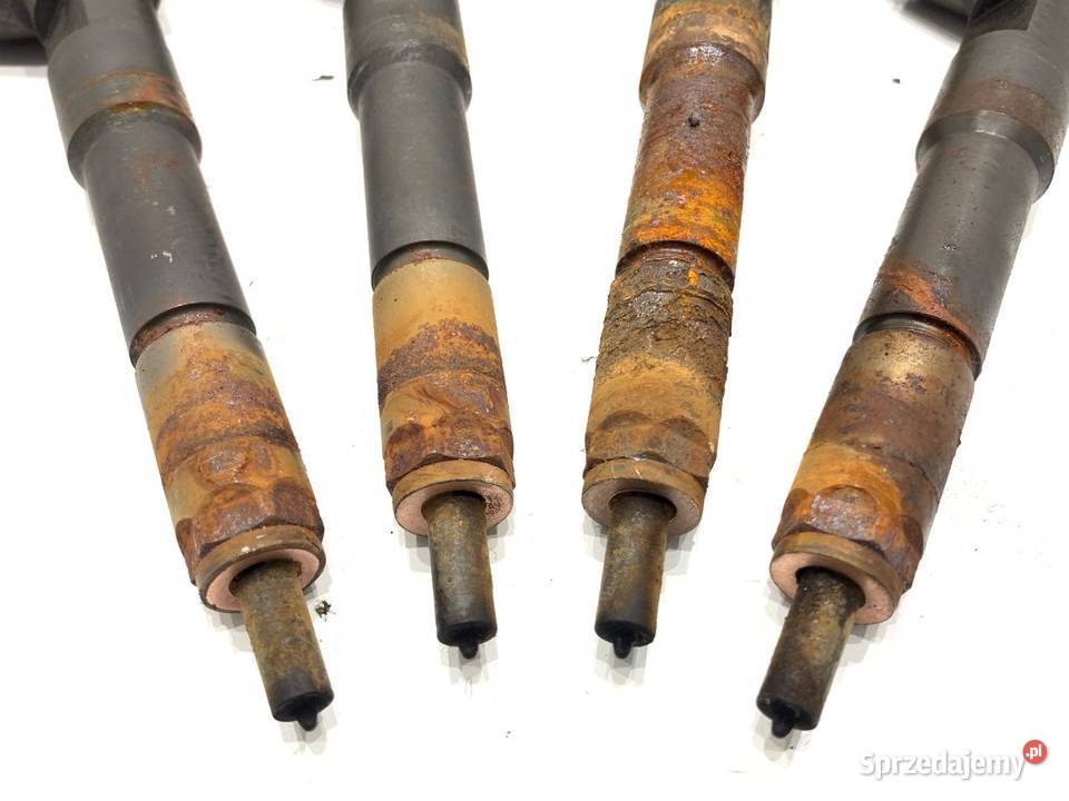 WTRYSKIWACZE KOMPLET RENAULT CLIO IV 0445110485