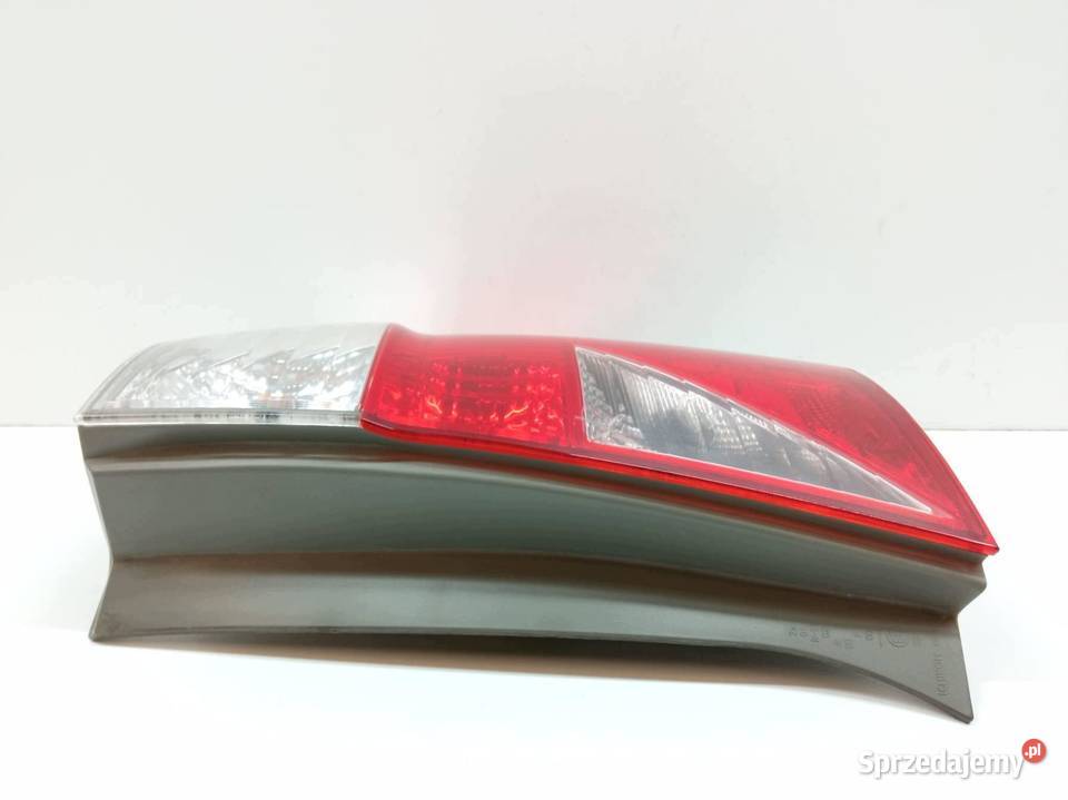 LAMPA TYŁ PRAWA EU Honda FRV I 20042009