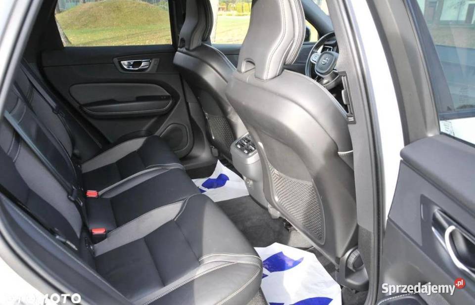 Volvo XC 60 D4 AWD RDesign śląskie Zawiercie