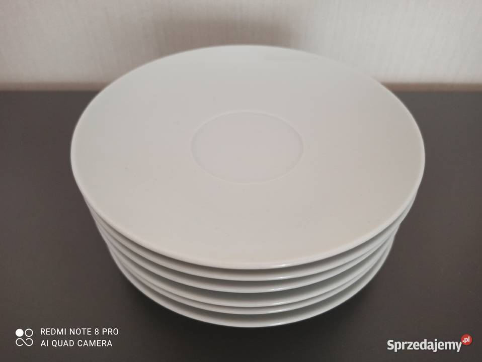 Spodki talerzyki porcelana skaleniowa Nowe Warpechy Stare
