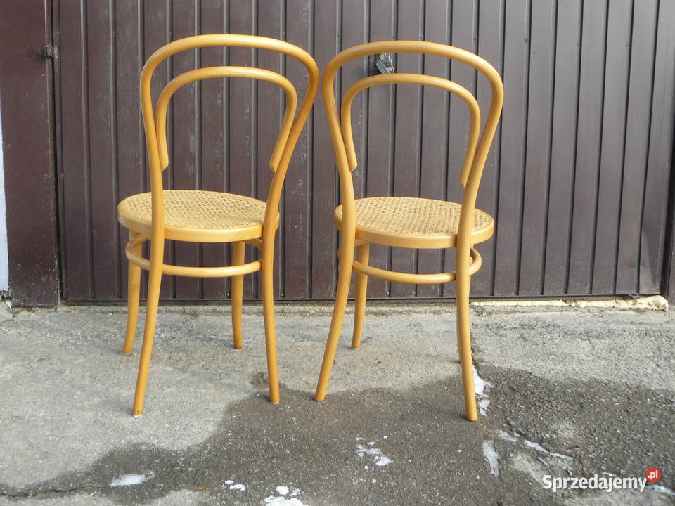 Stare krzesła gięte