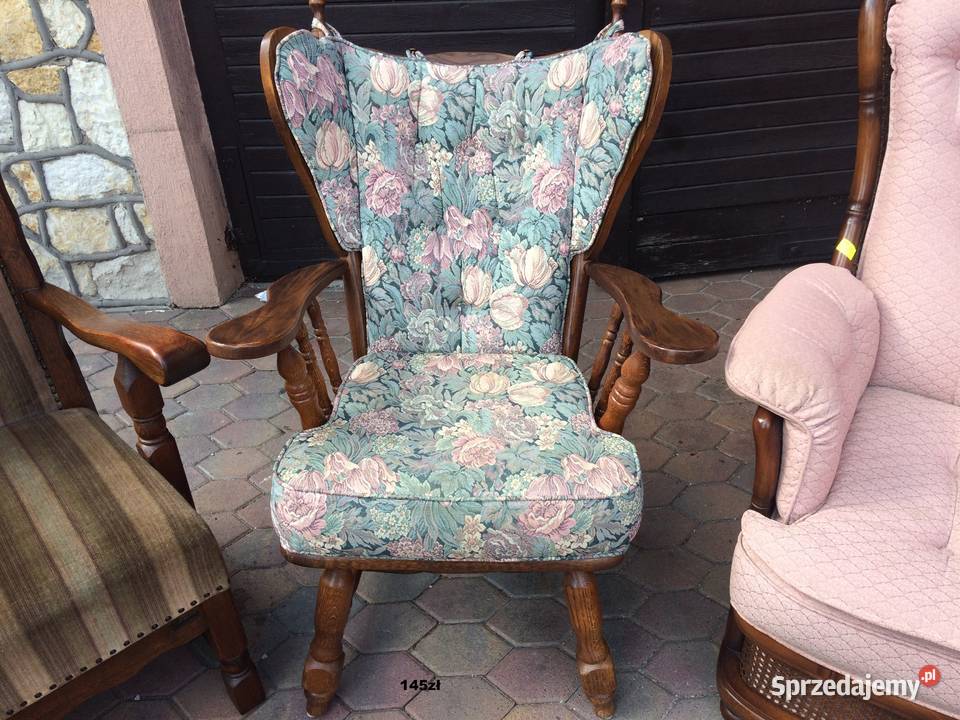 Fotele na dębowym stelażumeble holenderskie Ślesin