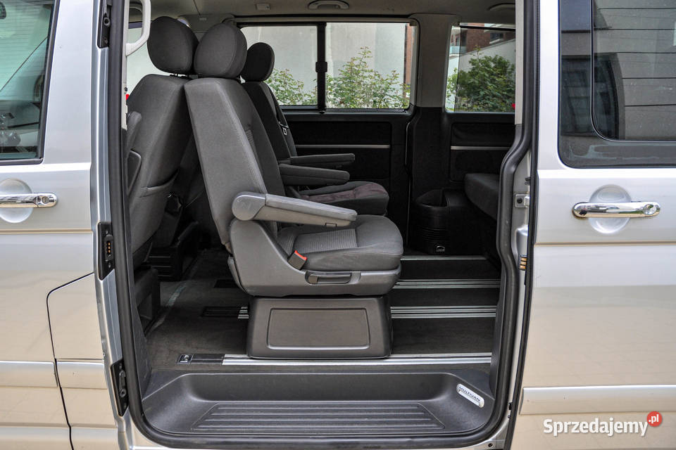 Volkswagen Multivan 25TDI 174 7osobowy sprzedam