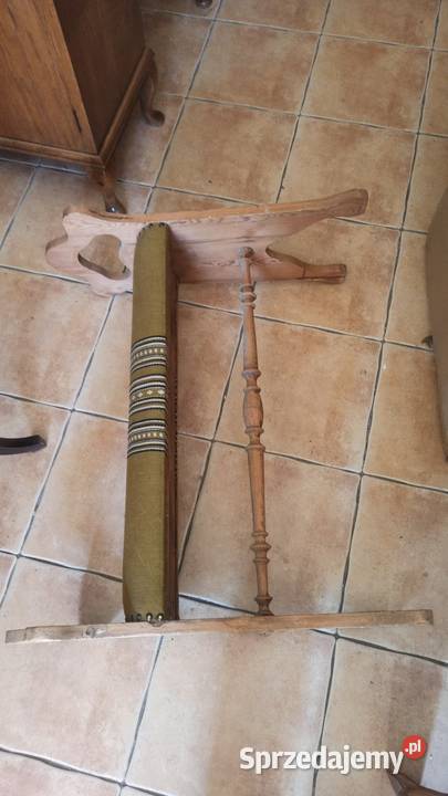 Ławeczka siedlisko tapicerka jasne drewno Gdańsk