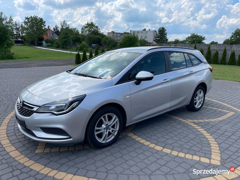 Opel Astra 16 Diesel 110 2017 OKAZJA Opel wielkopolskie Złotów