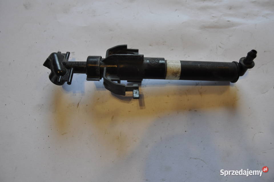 VW Passat B8 Spryskiwacz Reflektora 3G0955104A