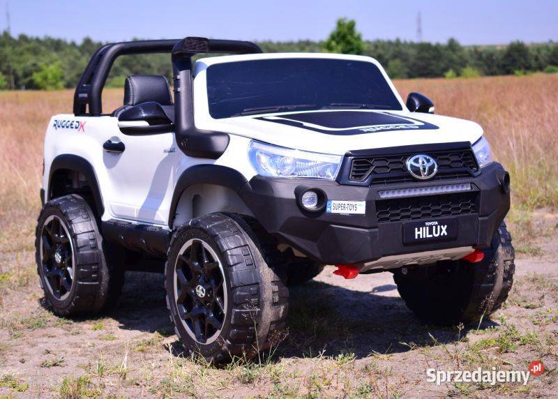ORYGINALNA TOYOTA HILUX 2X12V10AH W WALIZCE Toruń