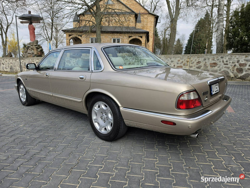 Jaguar XJ Jaguar Xj8 Vanden Plas 2001r 101 mil benzyna XJ Kisielany-Kuce