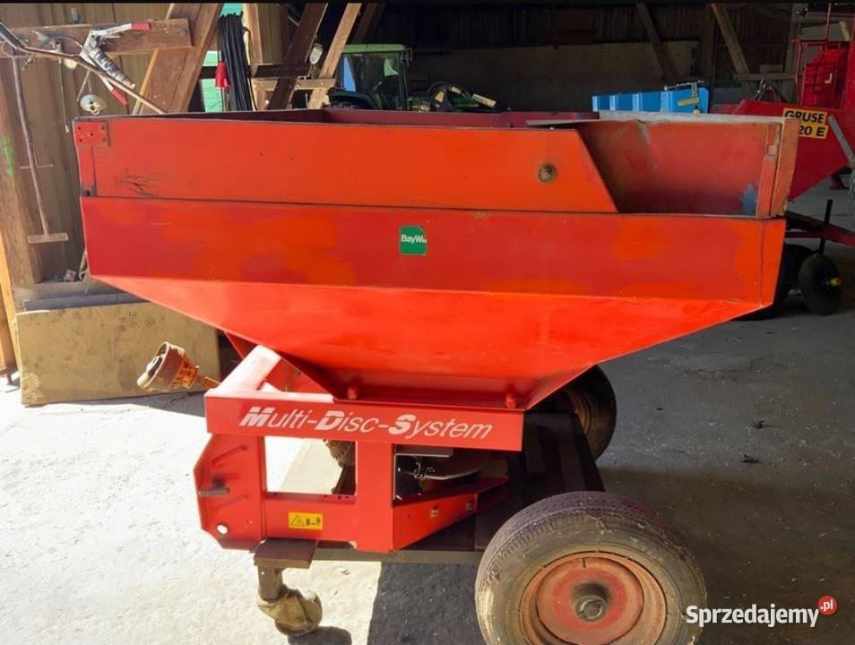 Rozsiewacz do nawozu Rauch MDS 901 stan podkarpackie Domaradz