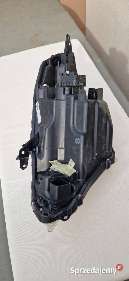 Lampa prawa Suzuki Baleno II Cieszyn