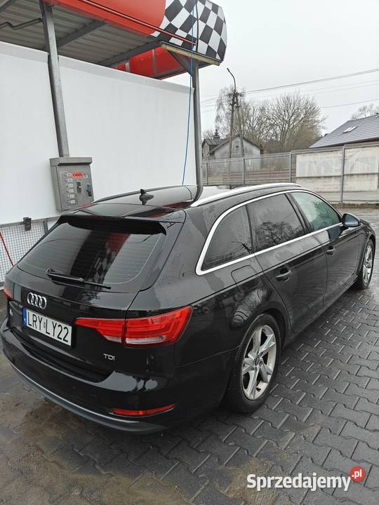 Audi A4 B9 20 TDI 2017 świeży rozrząd zadbane tempomat lubelskie