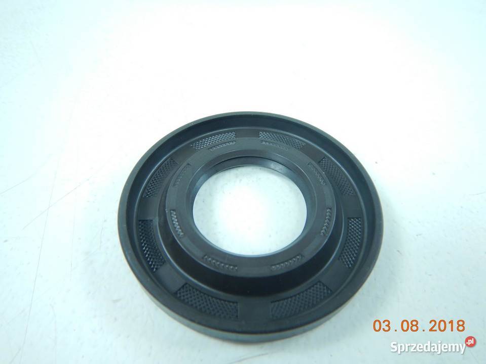 USZCZELNIACZ DYFERENCJAŁU SUZUKI Kolektory ssące sprzedam