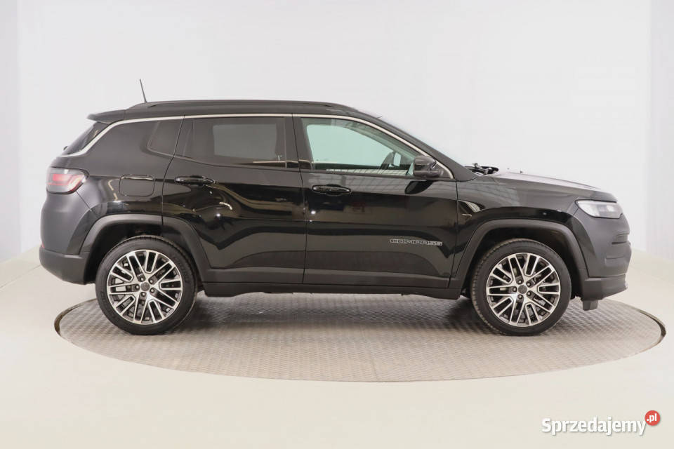Jeep Compass 15 Turbo eHybrid Rok produkcji 2023 Zabrze