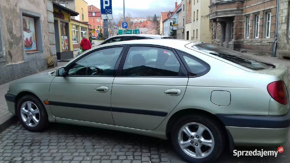 Sprzedam Toyota Avensis T22 Liftback Kłodzko Sprzedajemy.pl