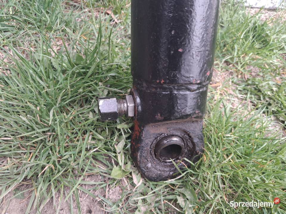 Siłowniki tur ładowacz C360 C330 okazja Osprzęt roboczy Biała Podlaska