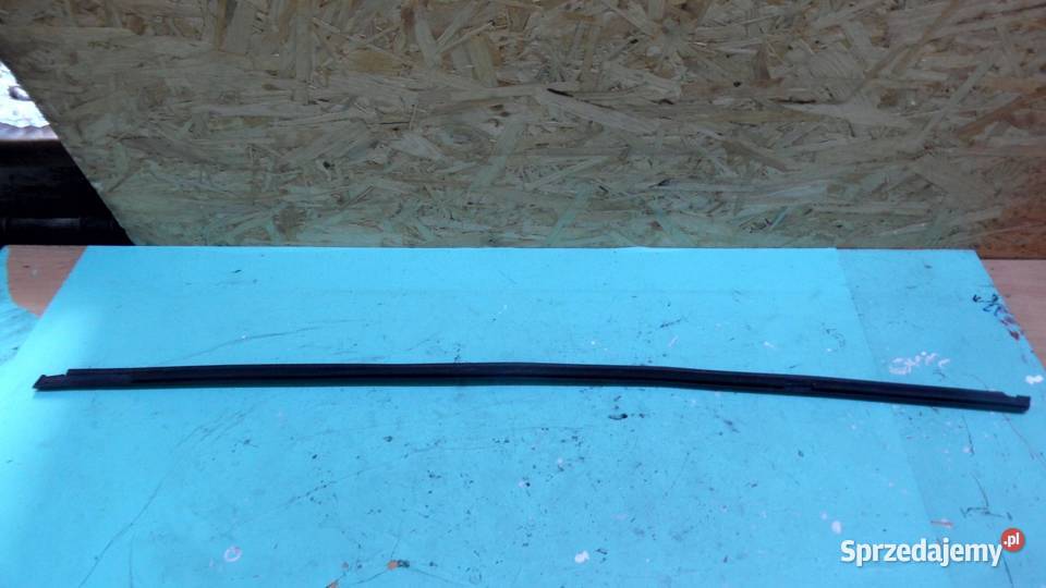 PEUGEOT 3008 I 12r listwa zgarniająca drzwi