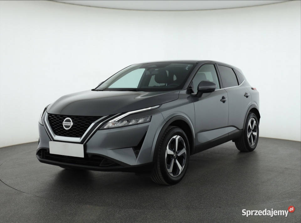 Nissan Qashqai 13 DIGT MHEV manualna Piaseczno