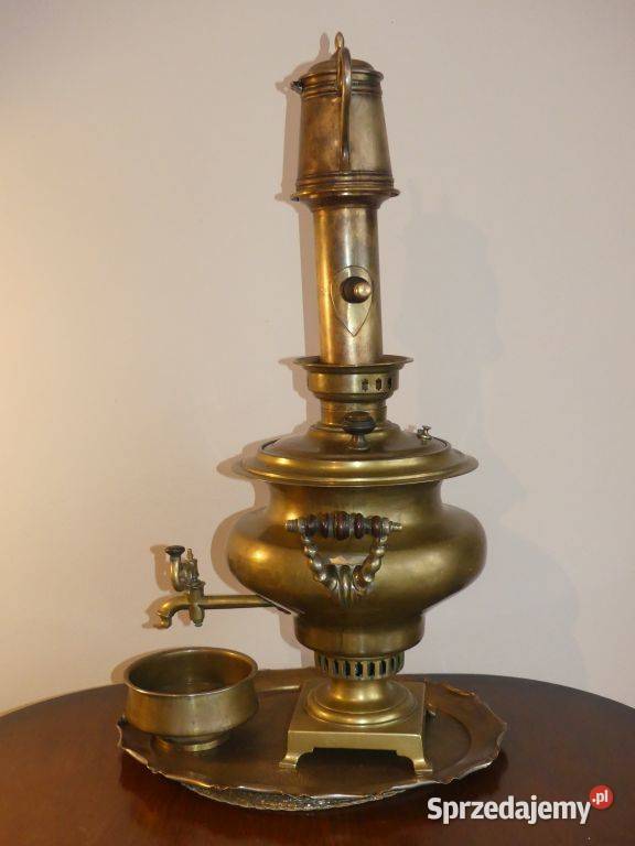 Dekoracyjny samowar braci Bataszew Tuła XIX wiek Poznań