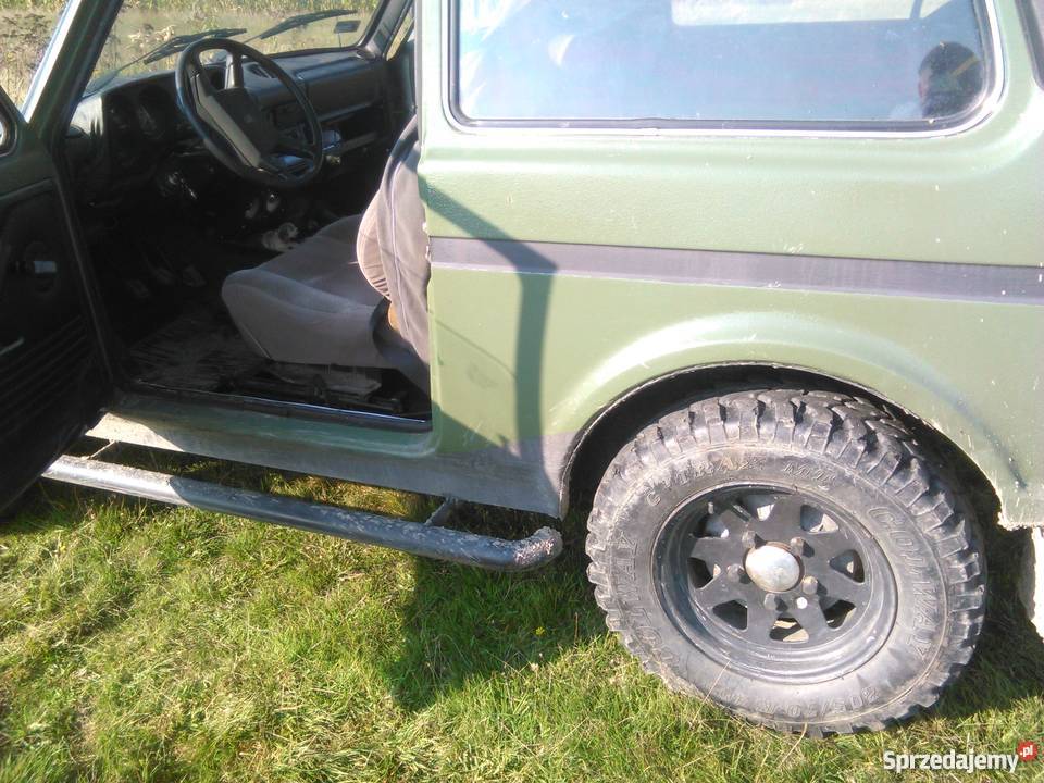 LADA NIVA 16 4X4 BENZYNALPG Kolbuszowa sprzedam
