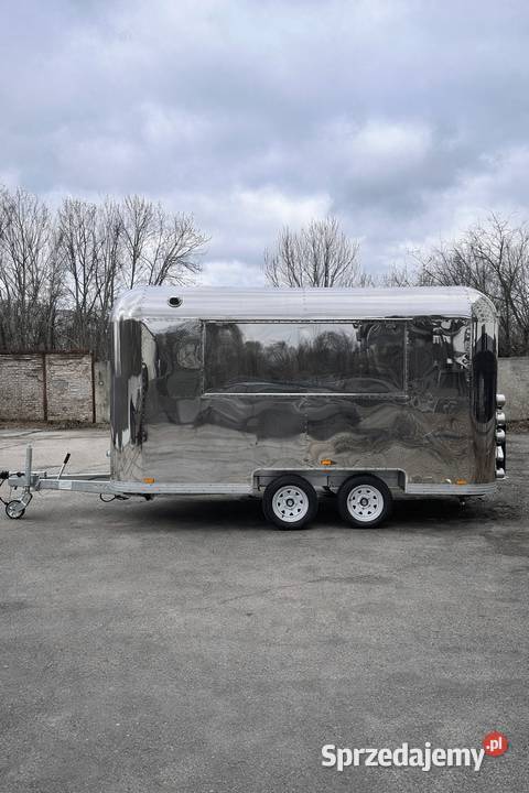Przyczepa gastronomiczna 4m Warszawa