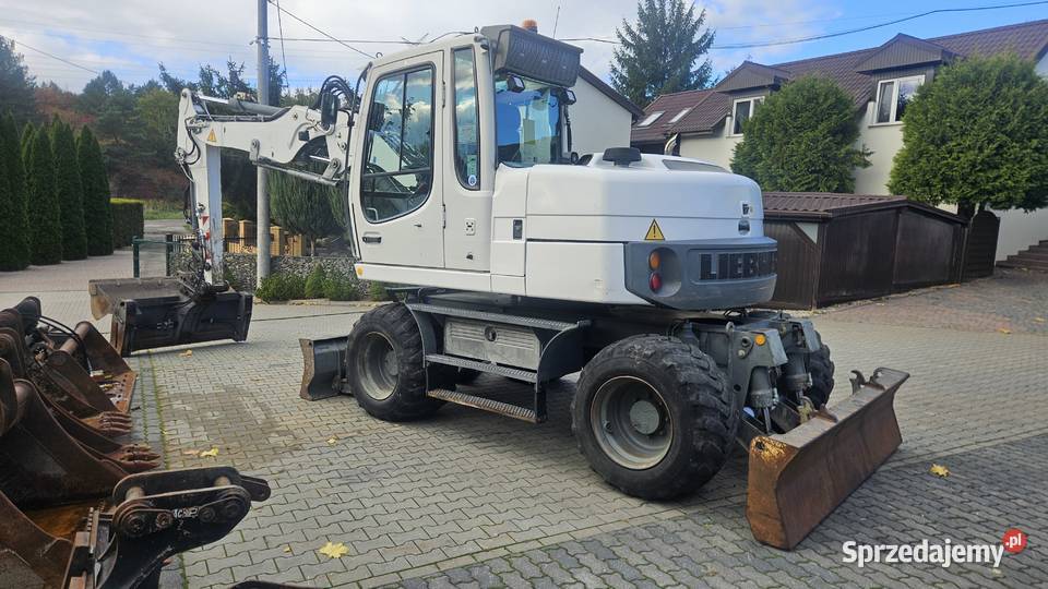 Liebherr A311 2012r kujawsko-pomorskie Bydgoszcz sprzedam