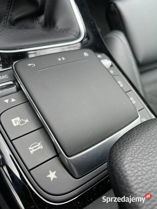 2020 MercedesBenz 180d SPORTBACK Rzeszów