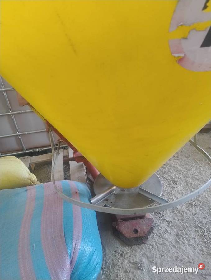 Rozsiewacz do nawozów 500L lejek Rozsiewacze nawozów Radom