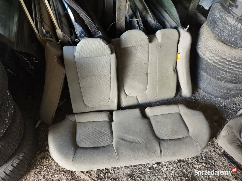 KIA CERATO fotel przód tył kanapa SEDAN Kielce sprzedam