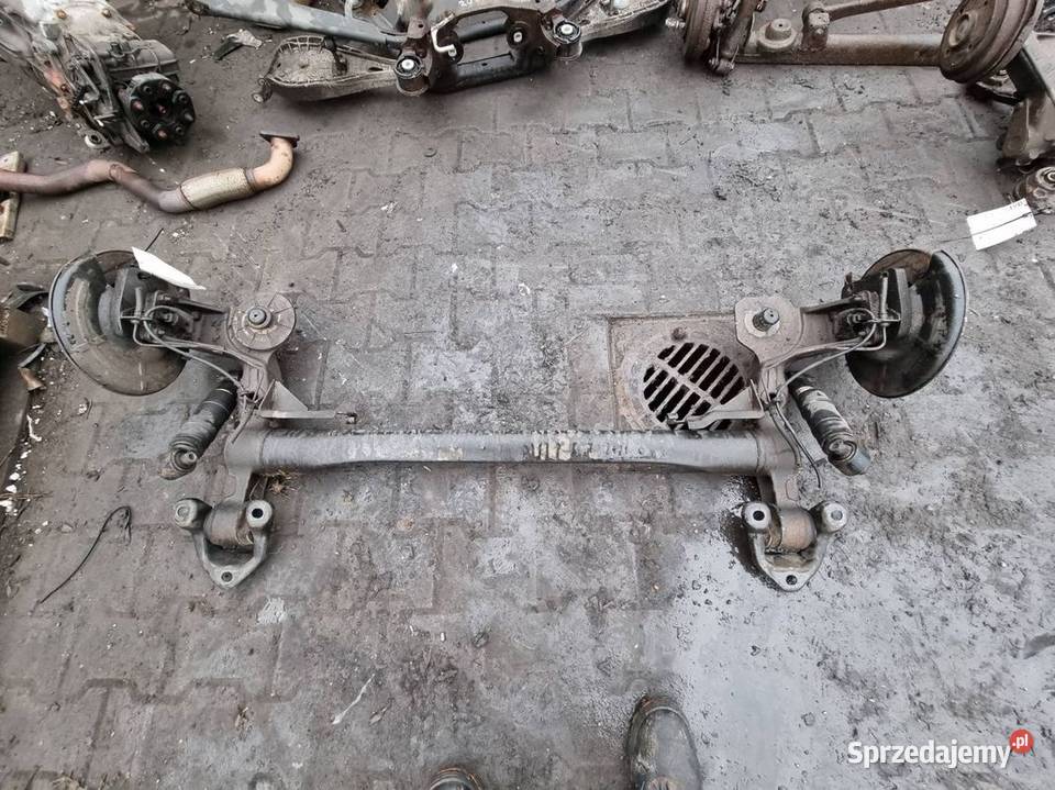 BELKA SANKI TYŁ OPEL MERIVA B II Lipno
