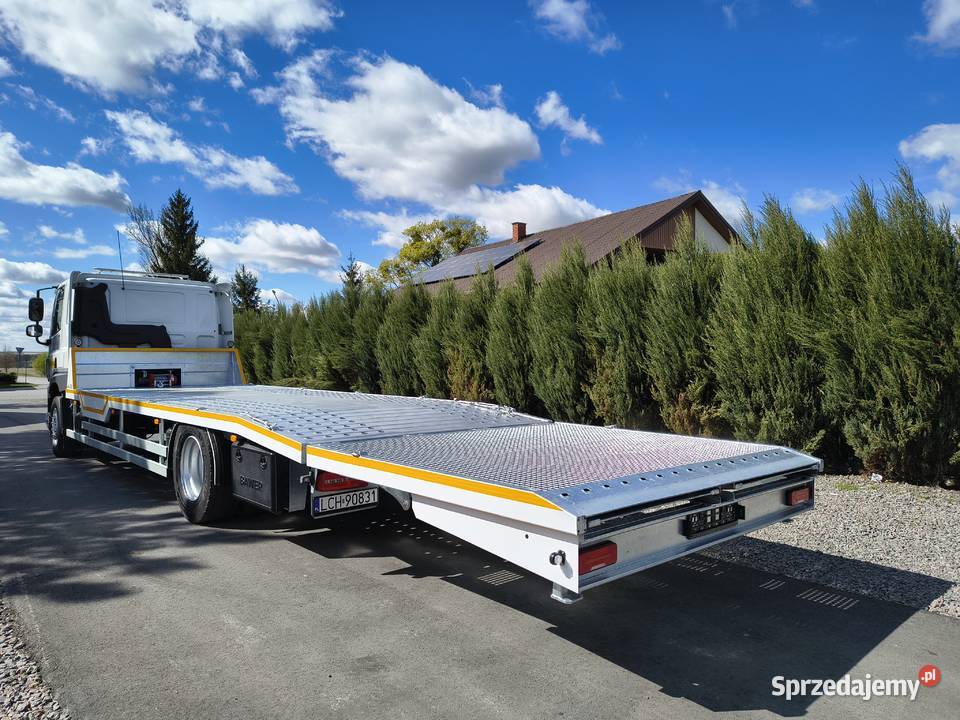 DAF CF 330 FA auto laweta pomoc drogowa 326KM Strachosław