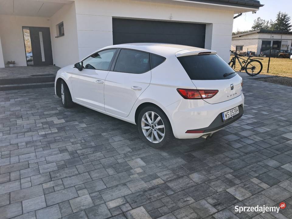 Seat Leon FR 14 benzyna Niski przebieg 1 aluminiowe felgi Siennica