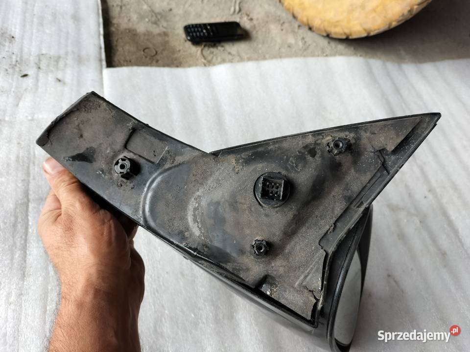 Vectra B LUSTERKO PRAWE ZIELONE Kamień-Kolonia