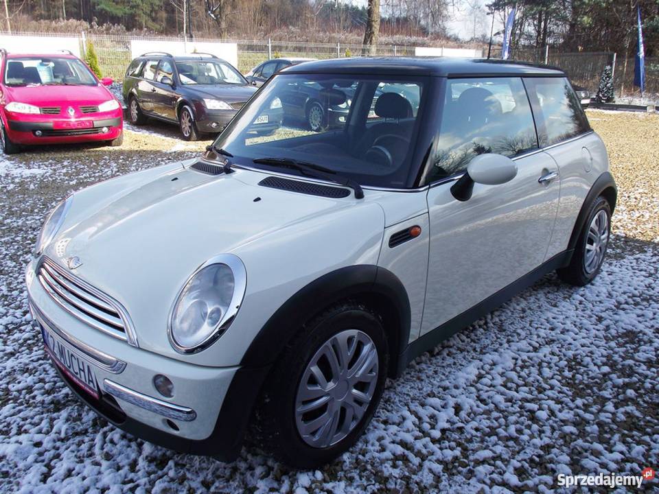Mini Cooper nieuszkodzony kremowy 115KM