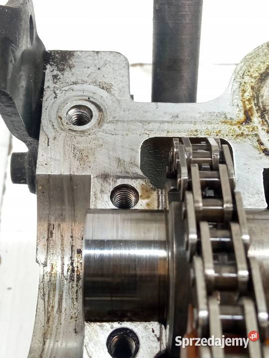 GŁOWICA KOMPLETNA LEWA 4R8Q6C064AH 27 HDI Głowice cylindrów