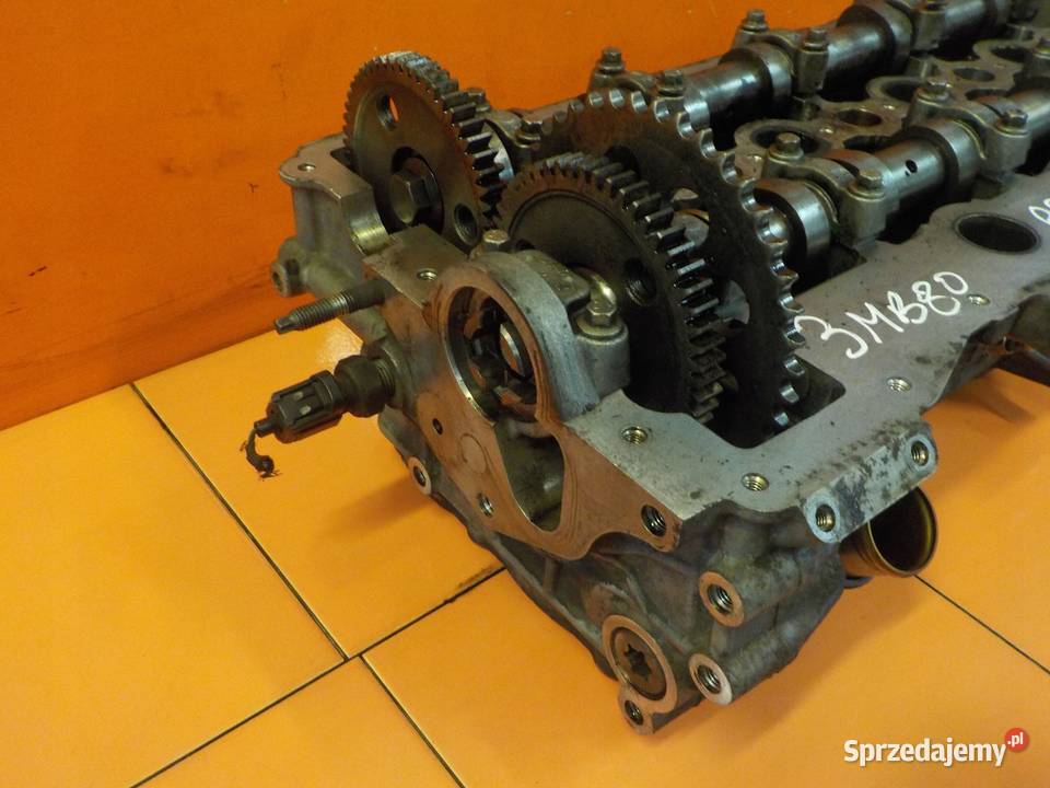 RANGE ROVER SPORT 36 TD V8 09r glowica prawa Suków