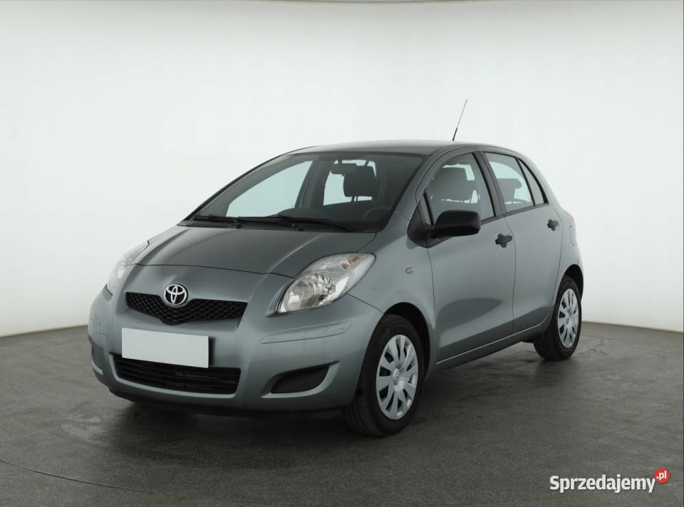 Toyota Yaris 133 Dual VVTi benzyna Piaseczno