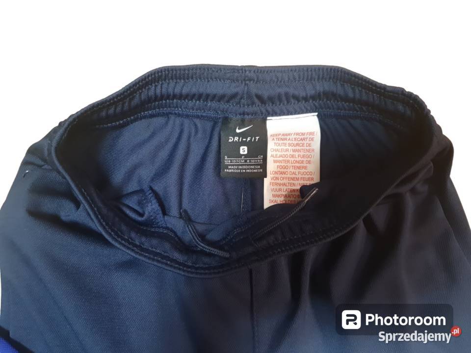 Dres dziecięcy NIKE S 128 137 podkarpackie Dębica