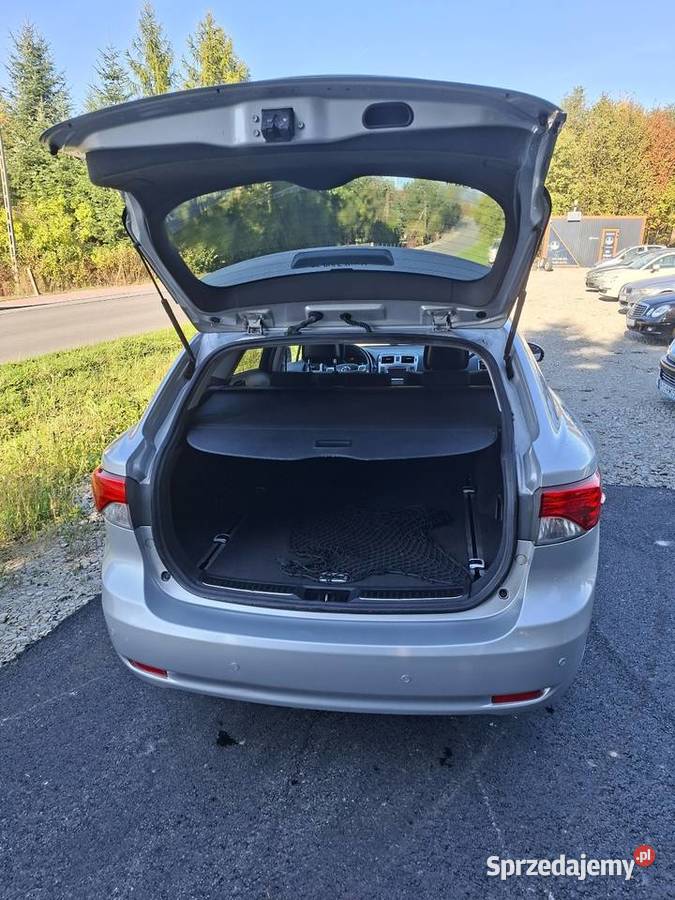 Toyota Avensis T27 Jasło