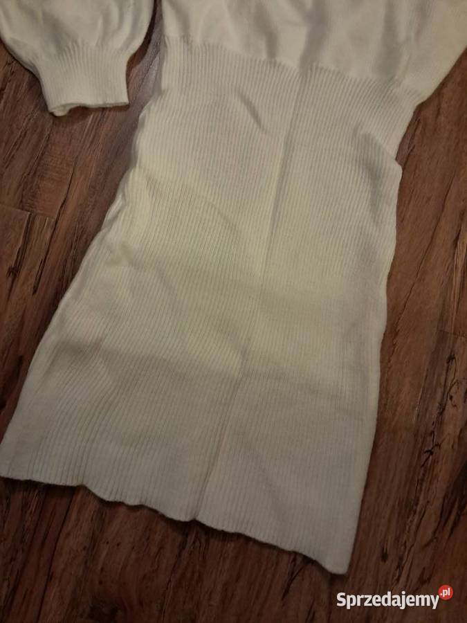 nowa biała sukienka rozmaiar S brak metki Sandomierz