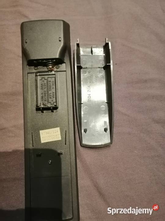 pilot PHILIPS RT 941124 z wyswietlaczem Piloty Legnica